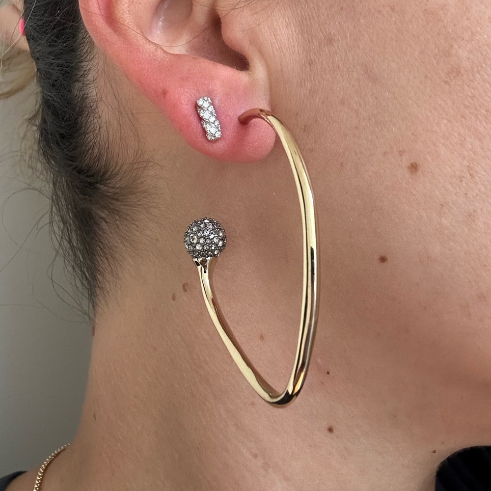 Alexis Bittar Miss H Crystal Hoop Earrings - Picture 9 of 9